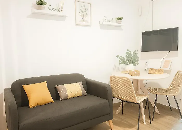 Canaverales Apartman *